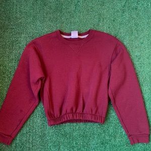 Burgundy cropped crewneck